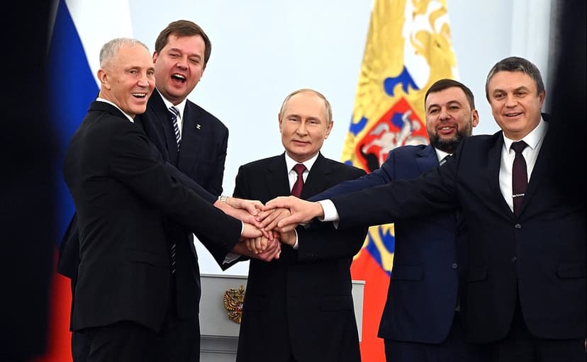 Signing of treaties on accession of Donetsk and Lugansk people's ...