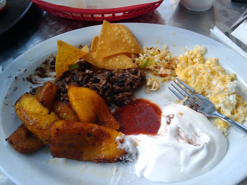 desayuno salvadoreño | incredibly fabulous. black beans and … | Flickr