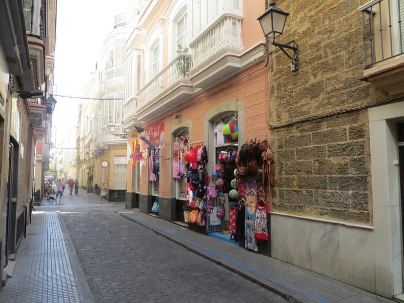 Calle San Jose' - Cadiz, Spain | Shops across the street fro… | Flickr
