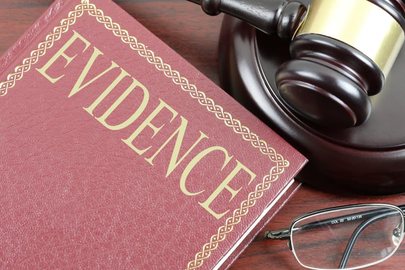 Evidence - Free of Charge Creative Commons Law book image